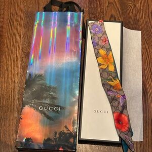 Gucci Printed Floral Silk Ribbon